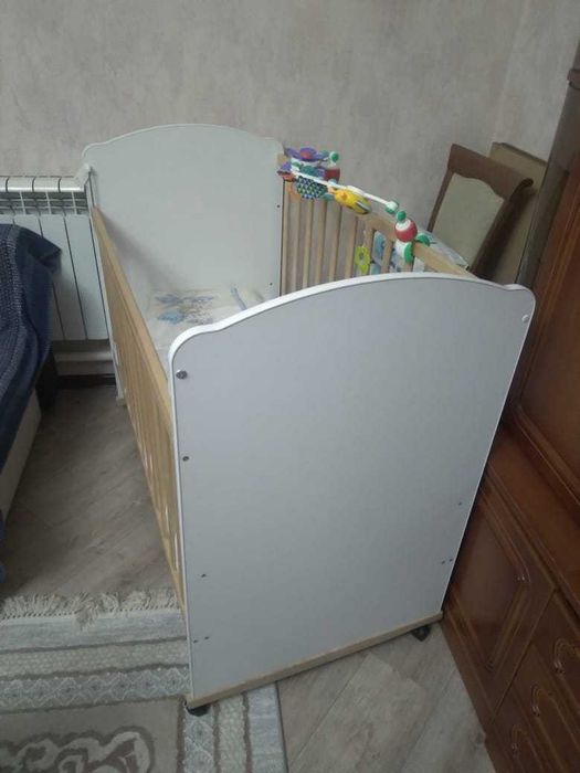 продам детскую кровать