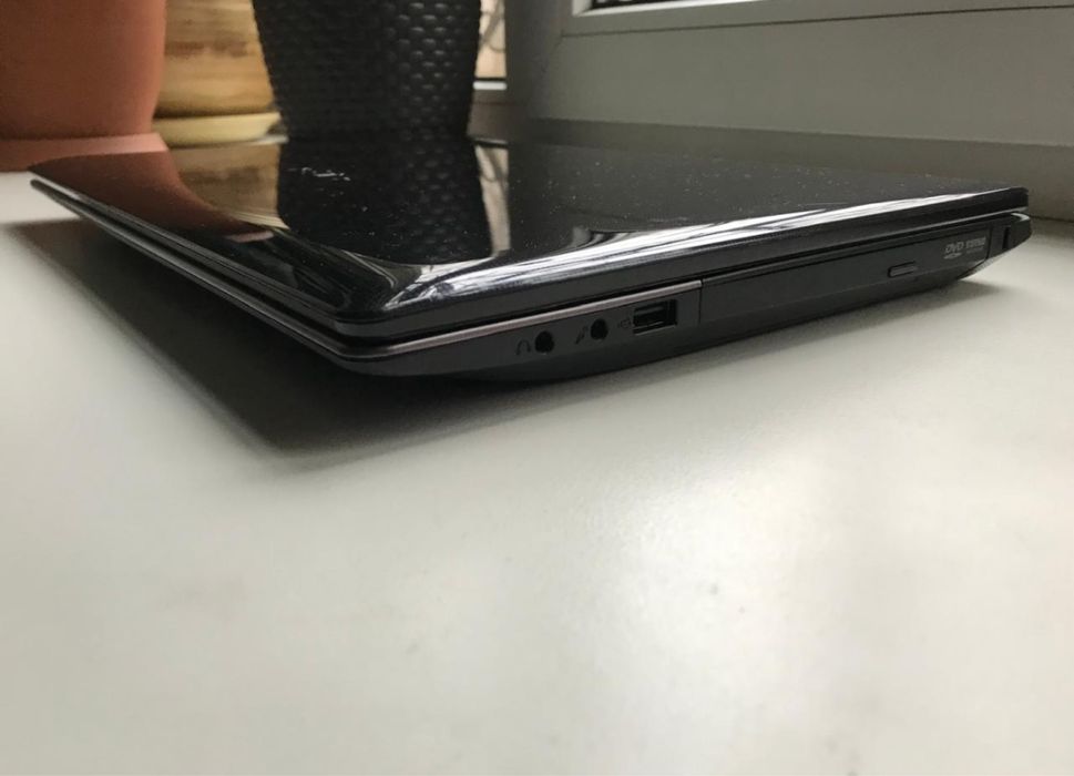 Ноутбук ASUS К55VD