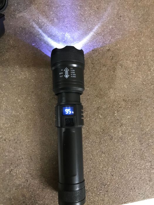 Мощен фенер + зарядно