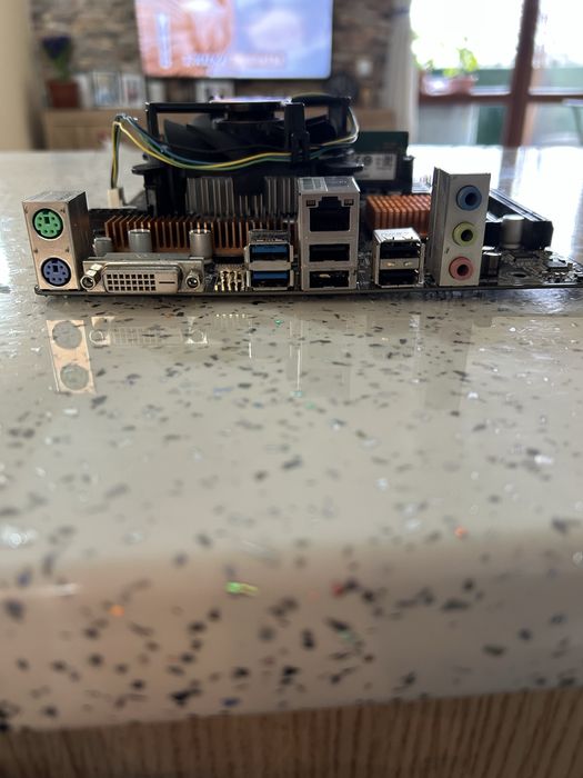 Комплект дъно с процесор и рам