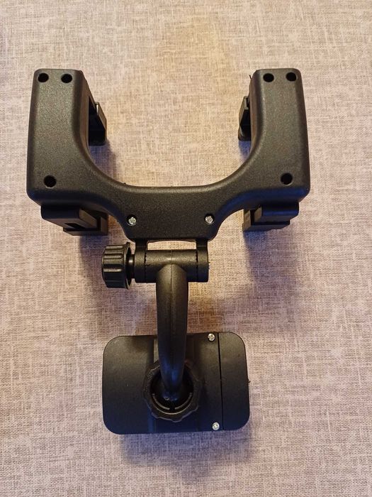 Поставка за телефон за автомобил