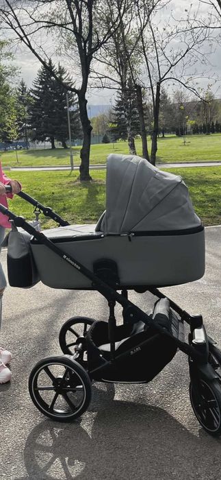 Комбинирана количка 2в1