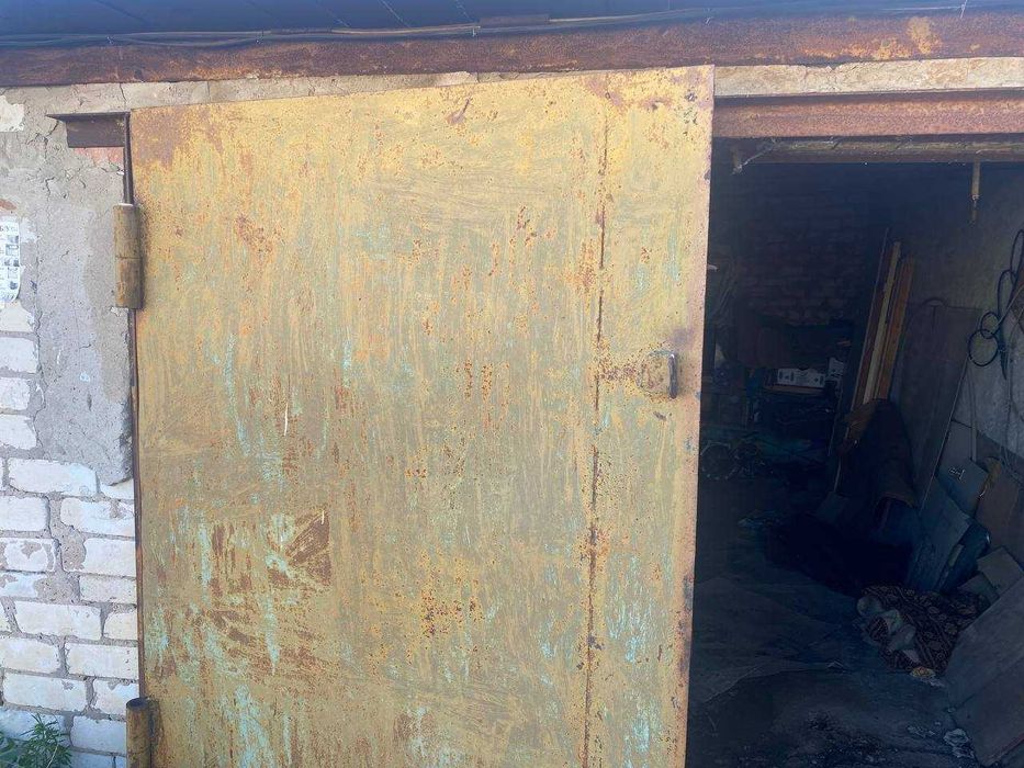 Продам Гараж в кооперативе Космос