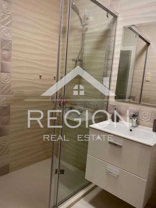 Дава се под наем Едностаен апартамент в Варна, Център - 57 кв.м за 484.5 € - Снимка #4