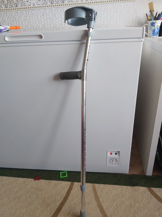 Костыль локтевой