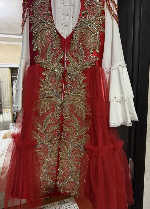 Ansambl faqat 1 marta kiyilgan