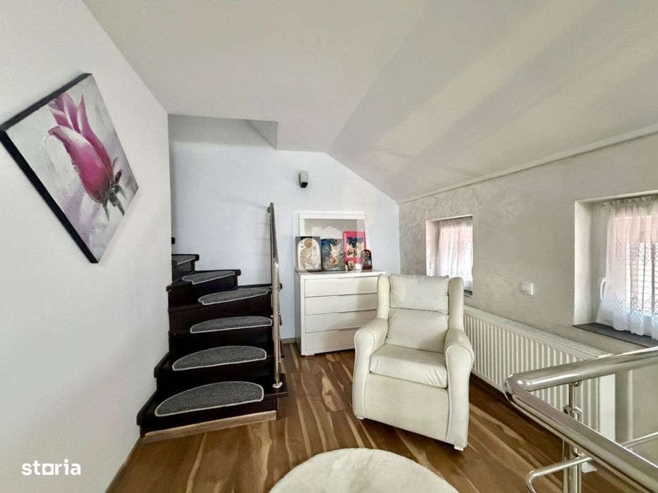 Triplex LUX în centrul Frasin – complet mobilat