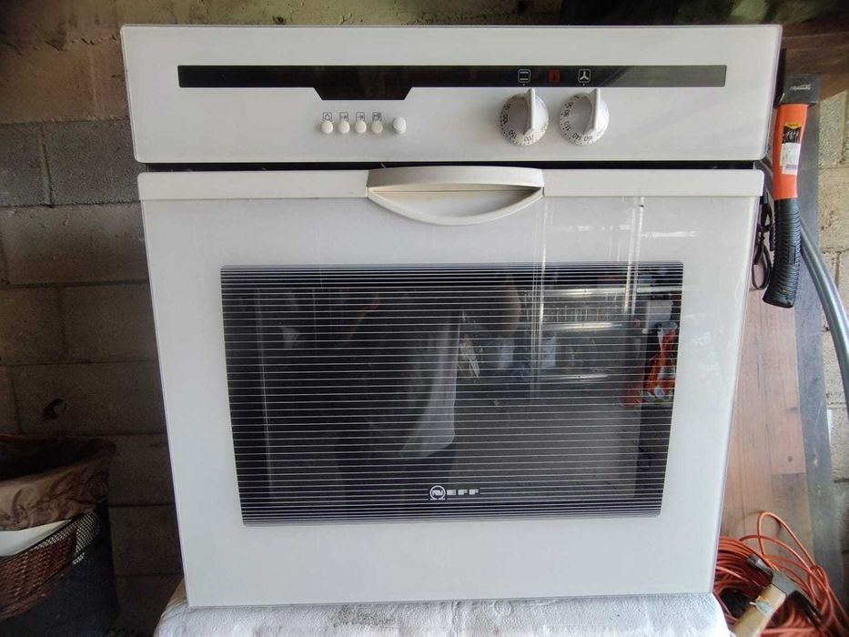 стъклокерамика и фурна