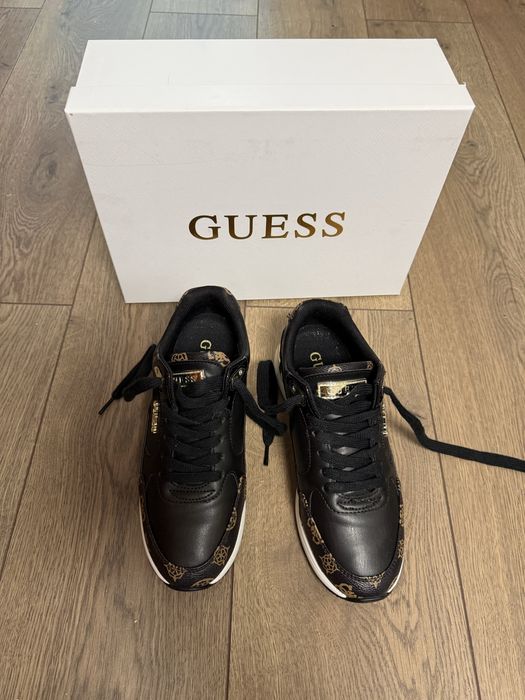 Guess sneakers..