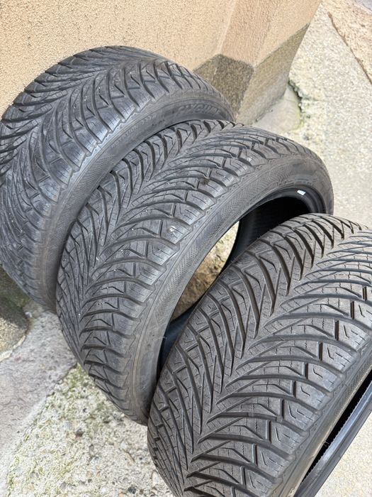 Anvelope all season-225/45r17