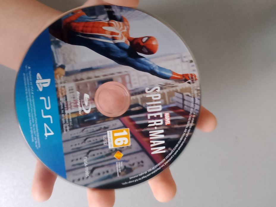 Диски на человека паука