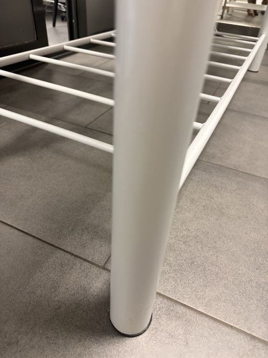 Професионално легло за масажи и козметични процедури