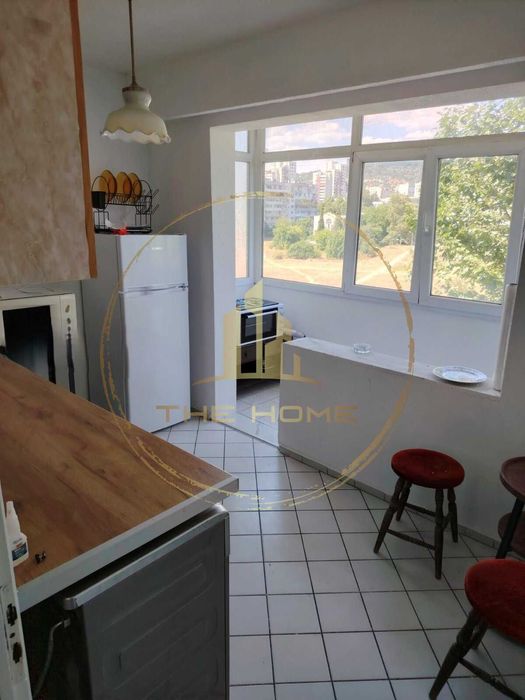 Дава се под наем Двустаен апартамент в Варна, Младост 1 - 75 кв.м за 400 € - Снимка #3