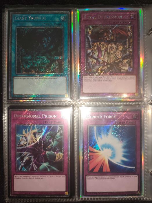 Предлагам yu gi oh foil карти