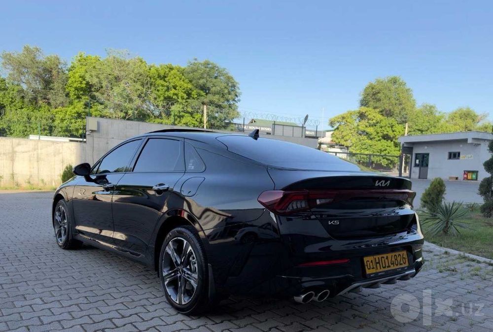 Kia K5 2.0 Turbo Qora