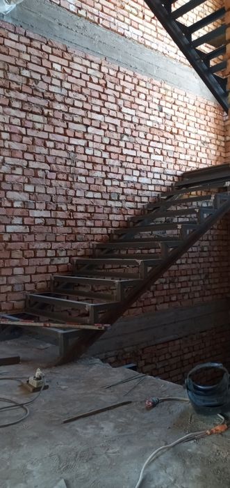 Лестницы каркас 200 000 тг