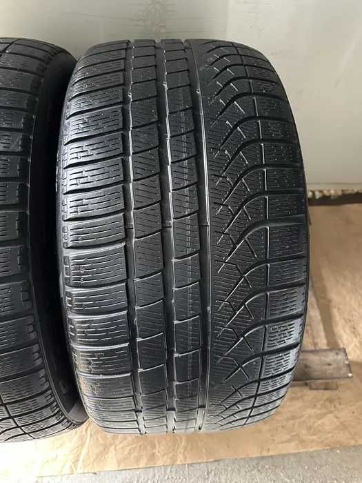285/40 R20 Pirelli P ZERO WINTER Dot 2722