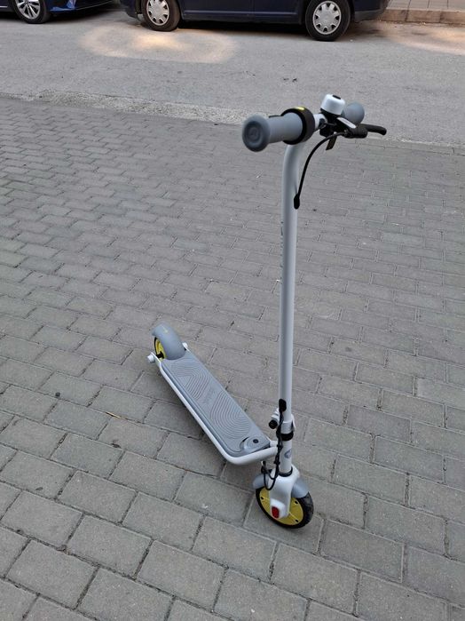 Детска електрическа тротинетка Ninebot eKickScooter ZING C10