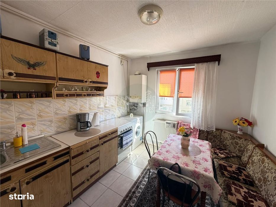 Garsoniera zona Vasile Aaron