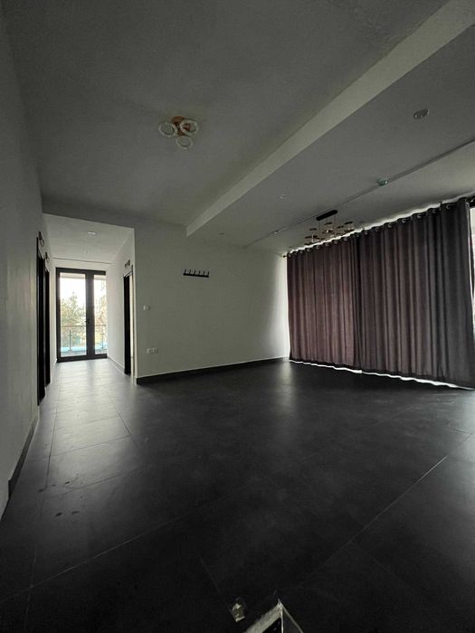 Сдается  помещение 220кв.м ЖК Джорж армани ул.Саракульская