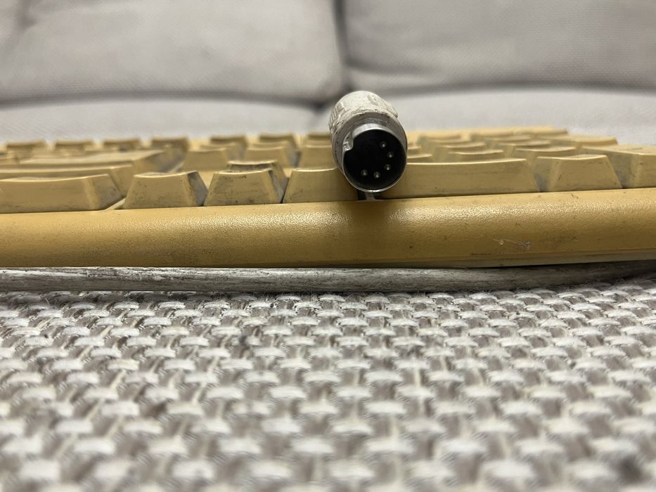 Ретро клавиатура