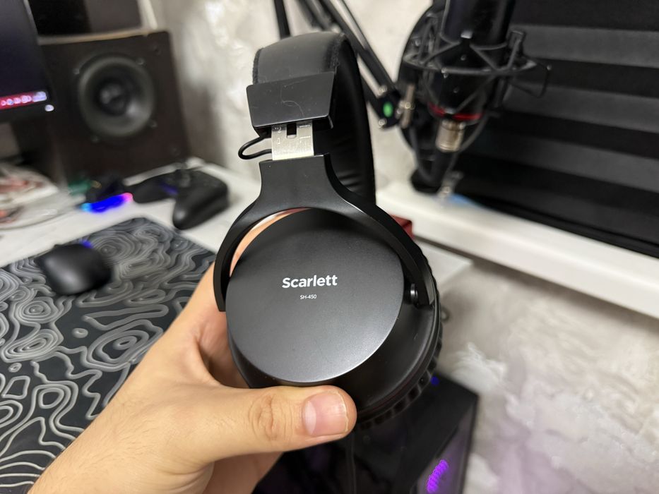 Аудиокарта, аудиоинтерфейс focusrite scarlett solo studio 4th gen
