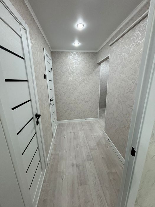 Продам 1 ком 9 мкр дом 11