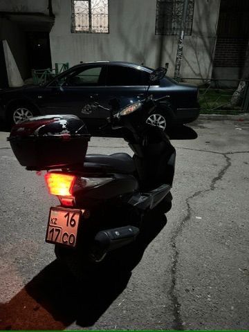 Пролам мопед скутер м8 на учете