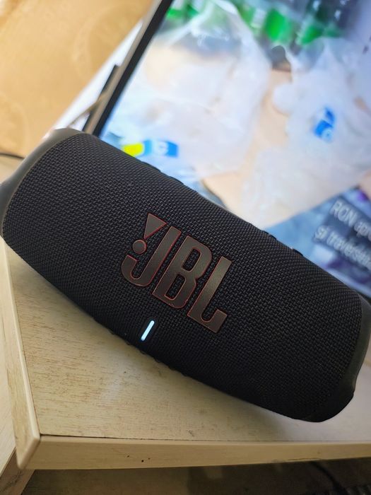 JBL charge 5 plus cablu original. ( Preț fix) !!!