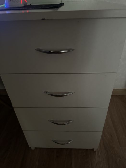 Стол учебный, игровой