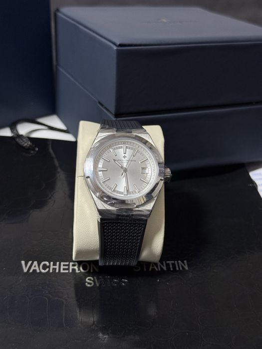 Vacheron Constantin Overseas