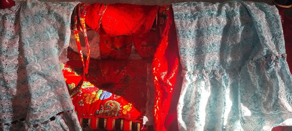 Продам Бесик в хорошем состоянии