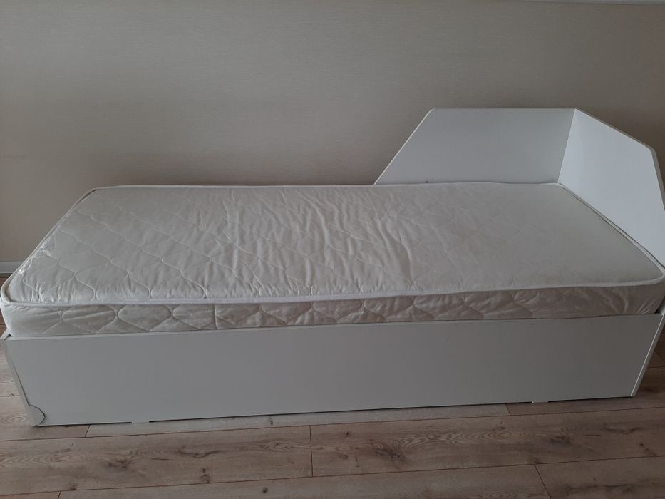 Детская односпальная кровать