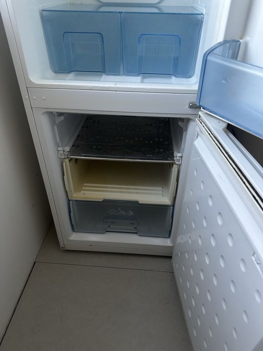 Холодильник Beko