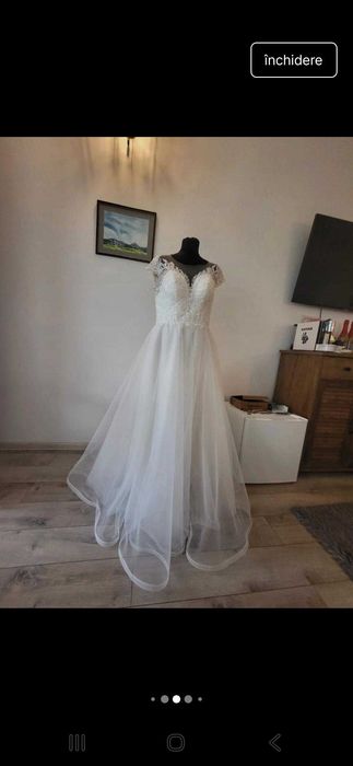 Vand rochie de mireasa alba fara trena