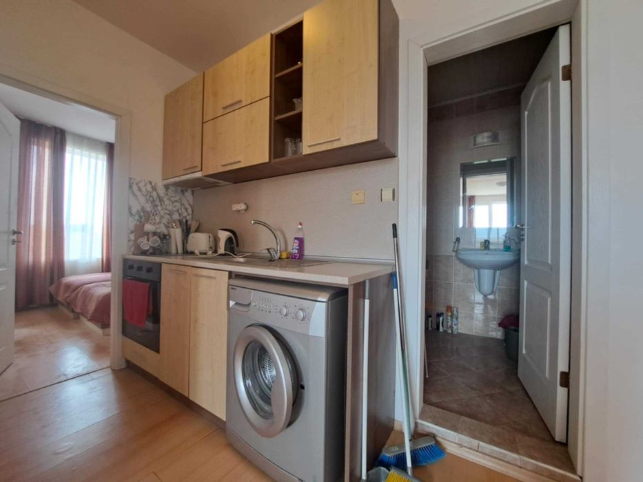 Продава се Тристаен апартамент в к.к. Слънчев бряг - 61 кв.м за 755 €/кв.м - Снимка #3