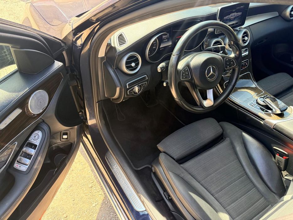 Vand Mercedes C220 4matic, 16500€