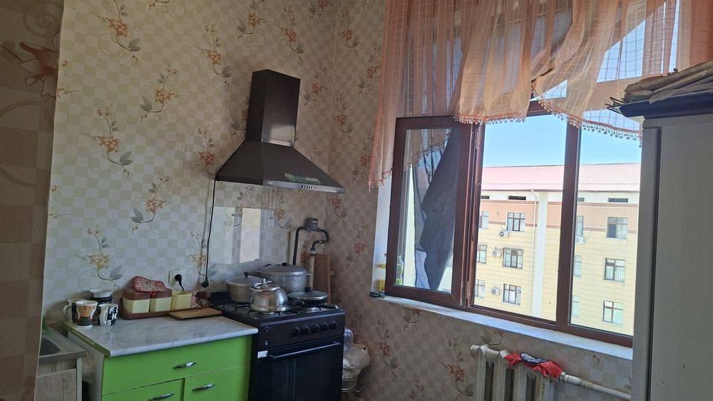 Уй сотилади Навоий шахарда