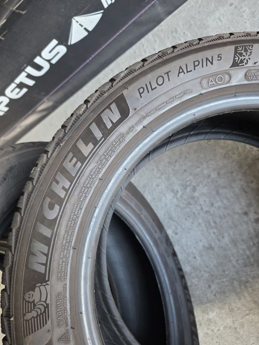 225/55/18 MICHELIN 4бр