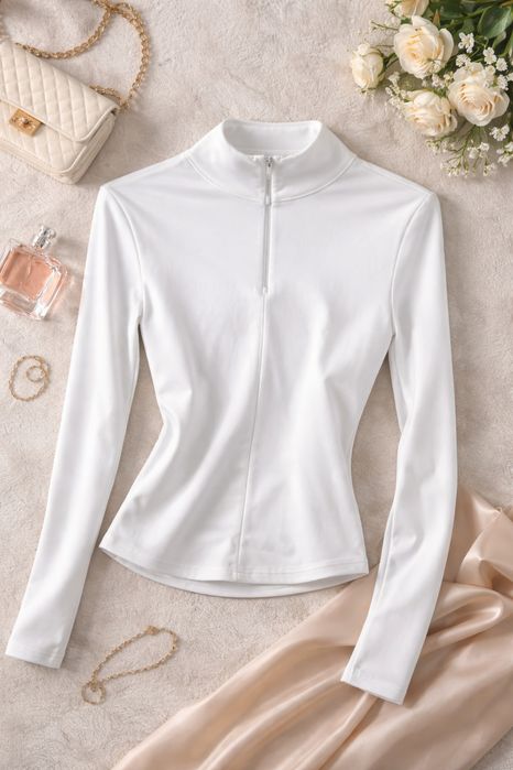 Кофта белая на молнией