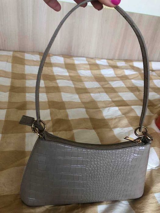 кокетна дамска чанта