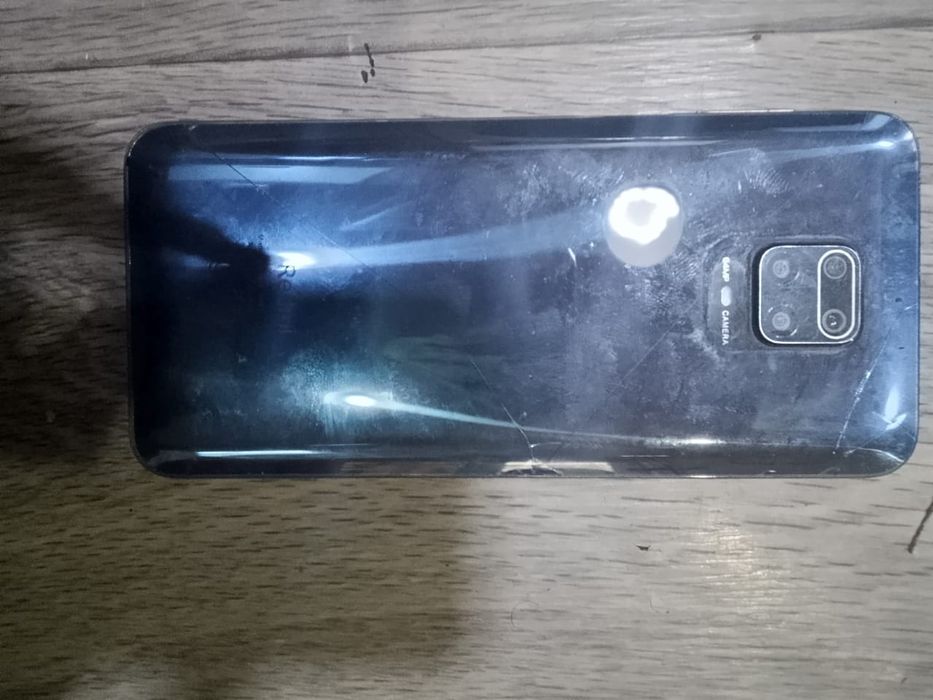 Продам телефон редми