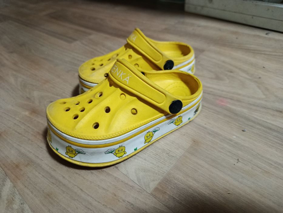 Детская обувь для девочки