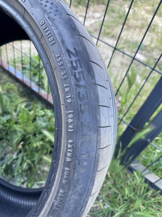 255/35/19 Continental Sport Contact 6