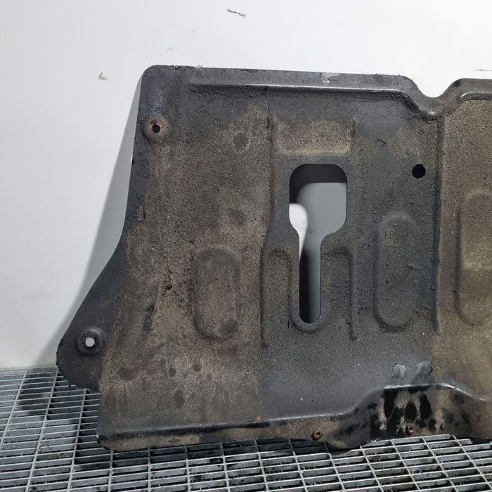 Scut motor Dacia Duster 1.5 Dci 2010 - 2013 (1487)