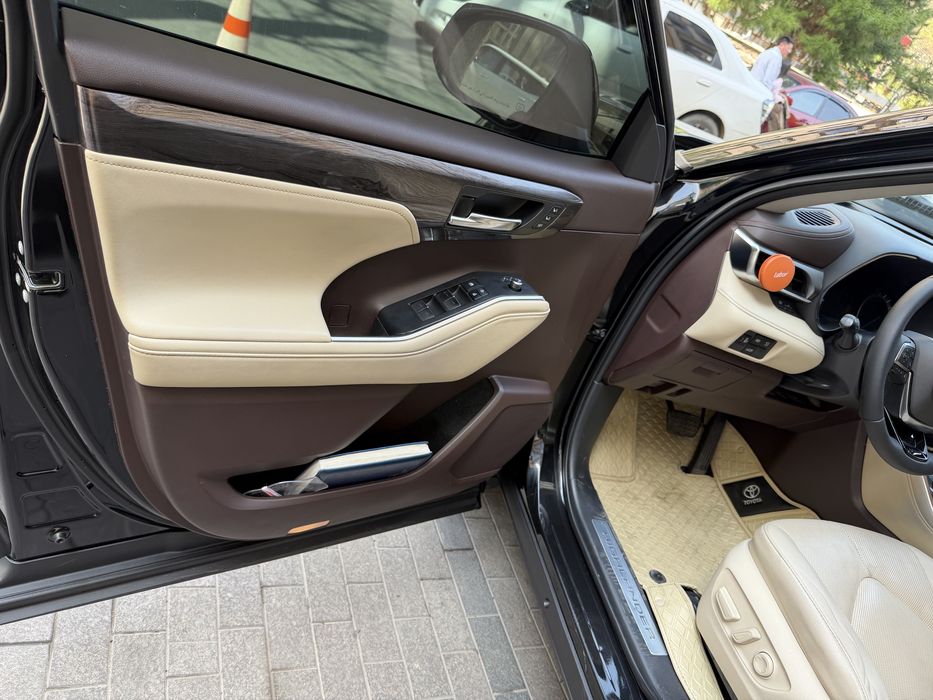 Toyota Highlander Hybrid Limited
