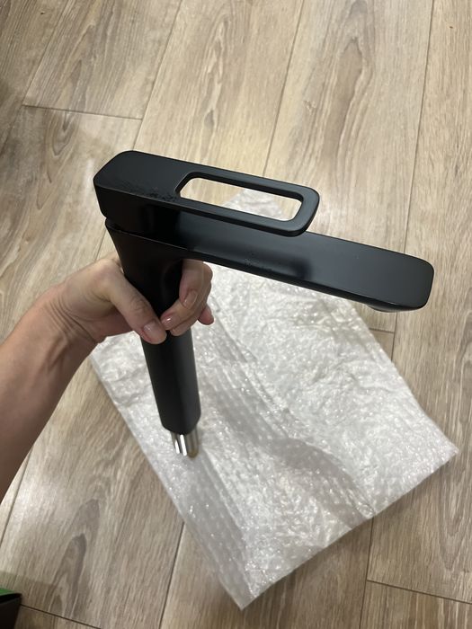 Смеситель для раковины IDDIS