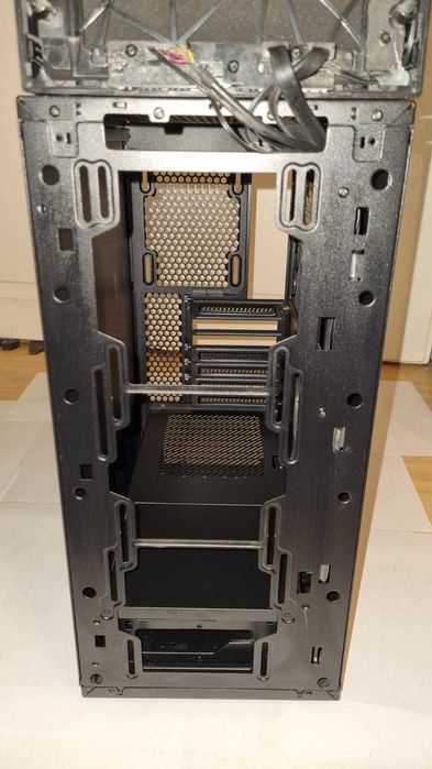 Carcasa Fractal Design Meshify C