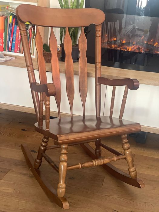 Balansoar din lemn masiv