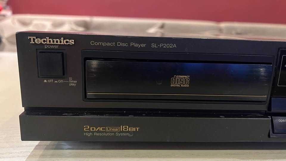 Усилвател Technics SU-V450 и CD Technics SL-P202A